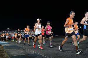 BIB: 210, 2141, 21511
                            <button type="button" onclick="openModal(22812462)" class="btn btn-primary btn-sm float-right btn-popup" data-toggle="modal" data-target=".modal-high-quality">
                        <i class="fas fa-shopping-cart"></i> Add to Cart
                    </button>
                                            <button type="button" onclick="isThisMe(22812462, true)" class="btn btn-success btn-sm float-right btn-popup btn-isme hidden" data-toggle="tooltip" data-placement="bottom" title="นี่คือรูปของคุณใช่ไหม คลิกที่นี่เพื่อเอาเข้าอัลบั้ม">
                        <i class="fas fa-plus"></i> Add to album
                    </button>
                    <button type="button" onclick="isThisMe(22812462, false)" class="btn btn-warning btn-sm float-right btn-popup btn-isnotme hidden">
                        <i class="fas fa-ban"></i> Remove from album
                    </button>